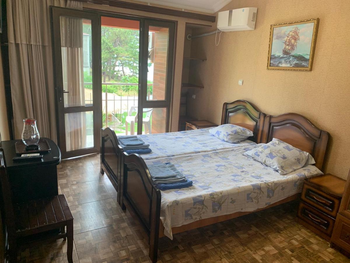 Guest House Rusalka Kobuleti Kültér fotó