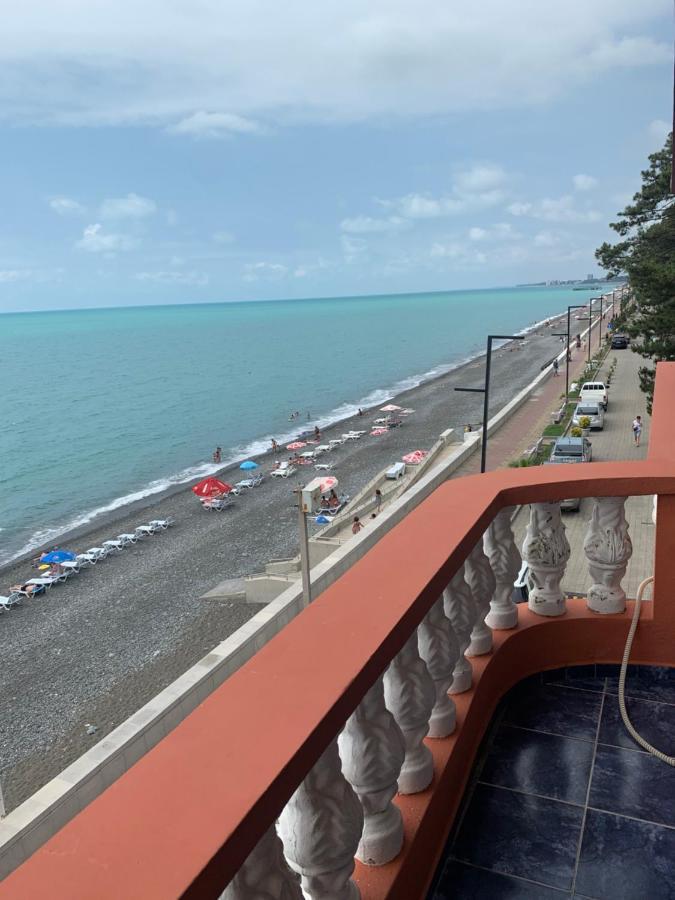 Guest House Rusalka Kobuleti Kültér fotó