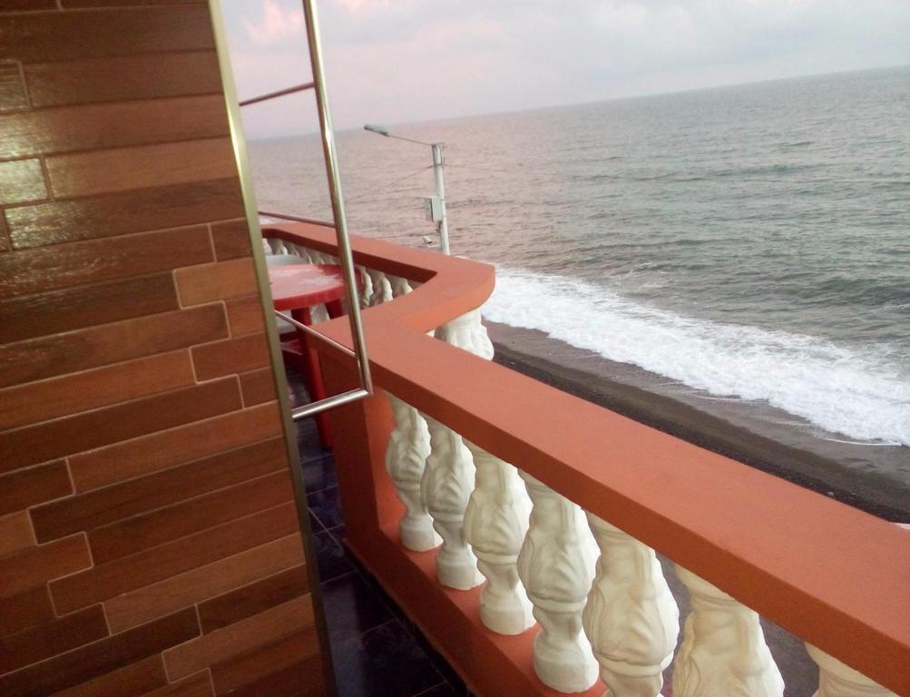 Guest House Rusalka Kobuleti Kültér fotó