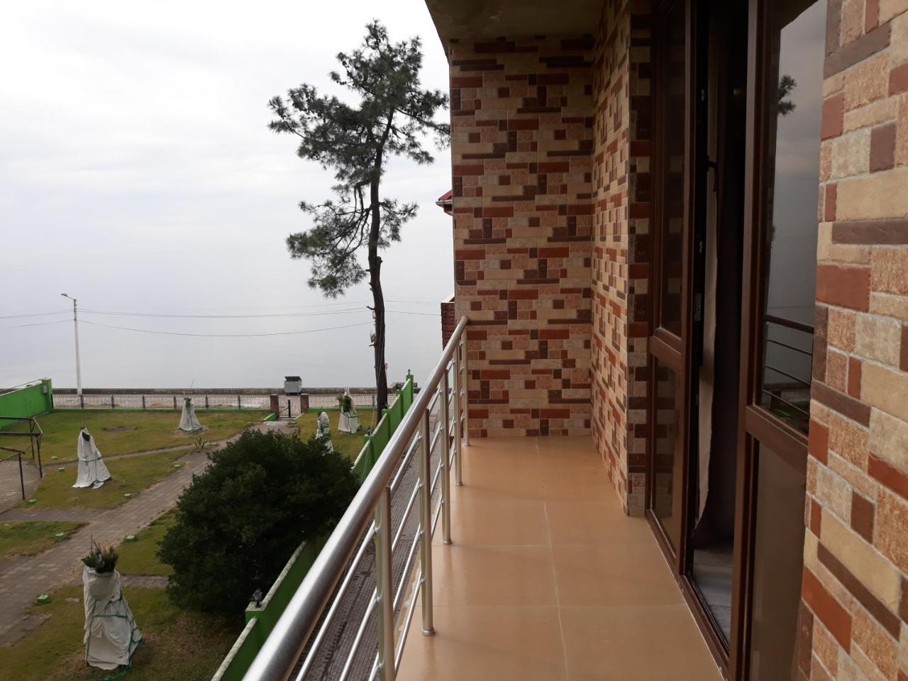 Guest House Rusalka Kobuleti Kültér fotó